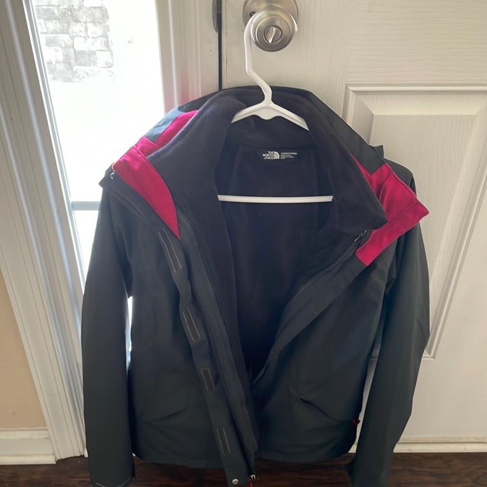 Womens 2 N 1 North Face Jacket